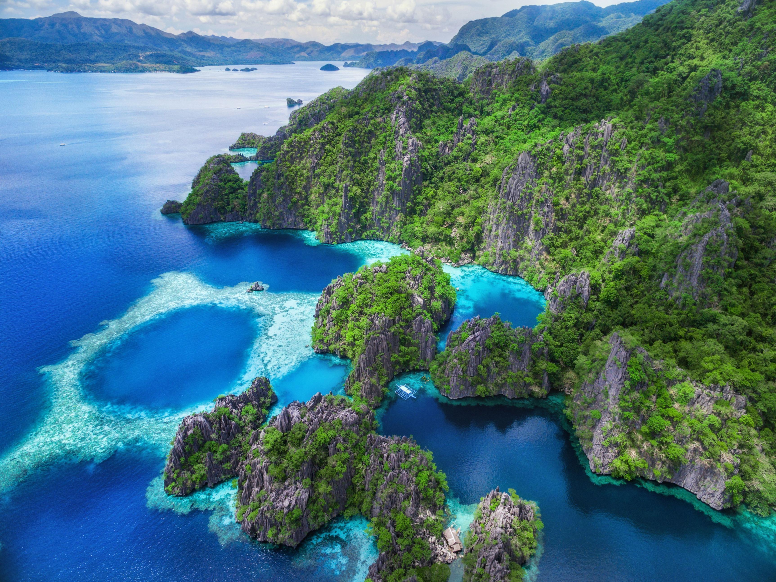 Coron island boat trip super ultimate tour